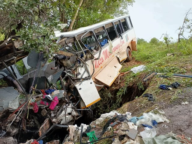 Seven people die while 35 seriously injured in a road accident in Mpika